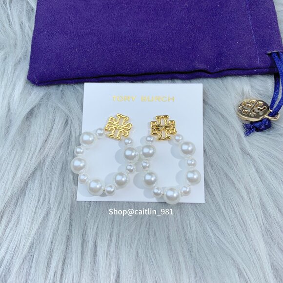 Tory Burch Britten Pearl Hoop Earrings in Tory Gold (Brand New with Dust Bag) - Picture 4 of 5
